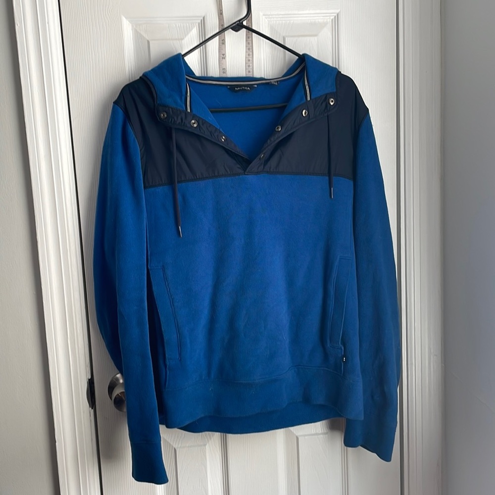 Nautica MEN’s pullover hoodie — Size L — blue & navy blue
